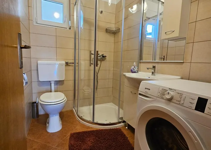Kaja Apartment
